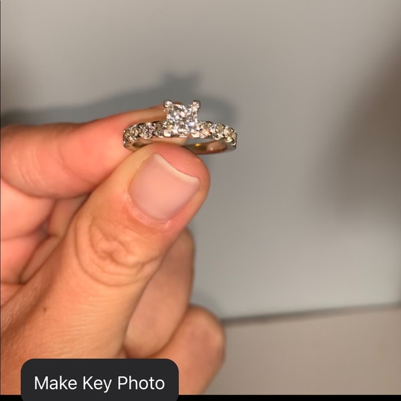 14K Gold Engagement ring bought from Kay’s - Picture 4 of 5